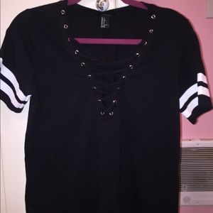 Forever 21 Black t shirt